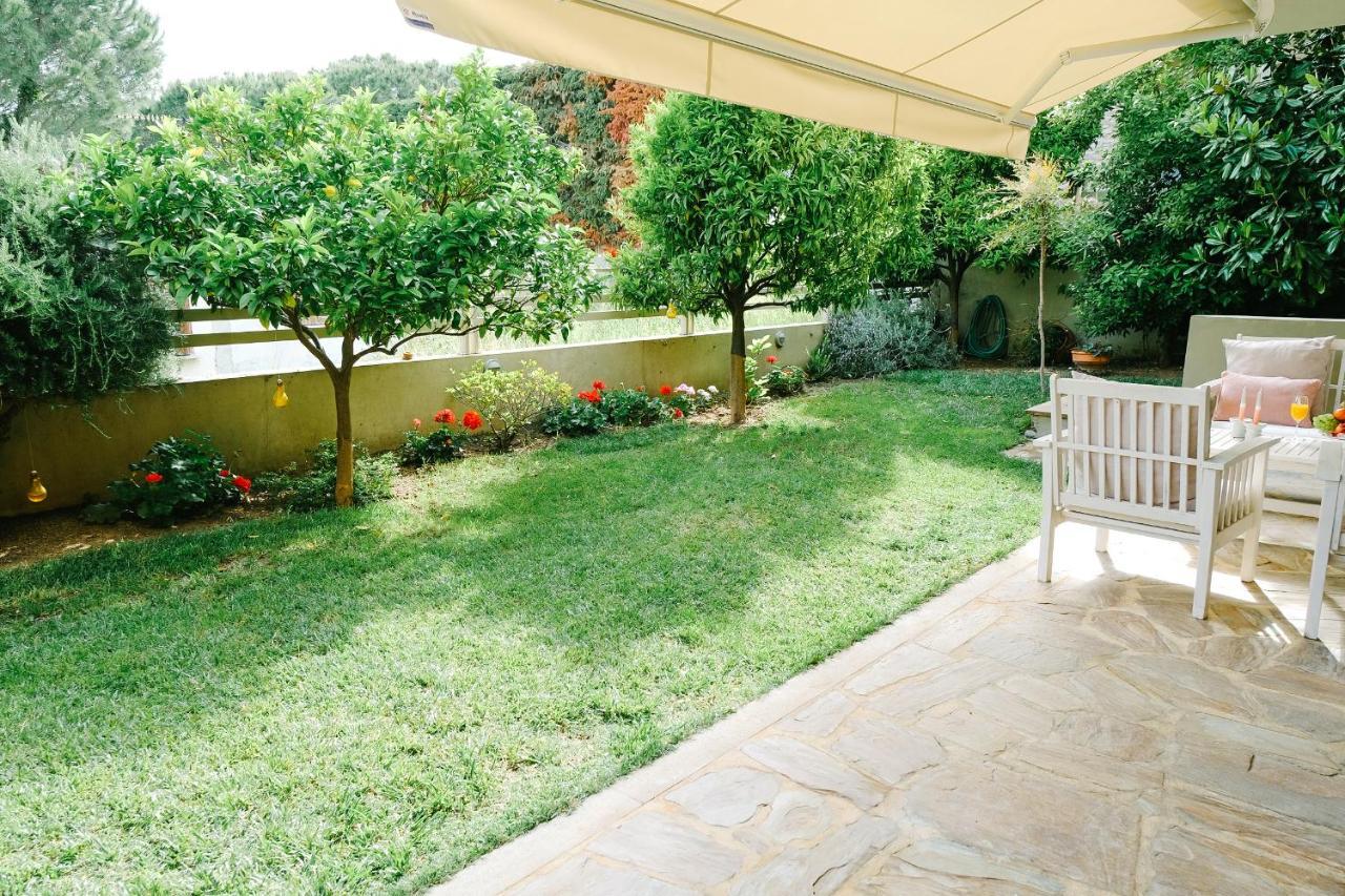 Apartamento Oasis Garden House Nea Iraklitsa Exterior foto